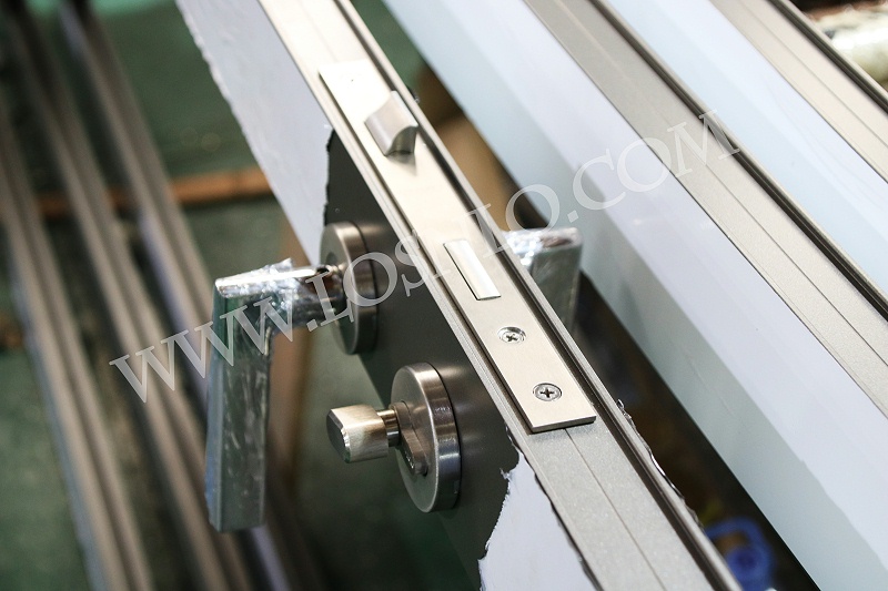 佛山樓上樓門窗廠家的高端門窗價(jià)格怎么樣？