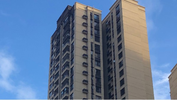 高端工程門窗的窗紗一體的優(yōu)點是什么？-樓上樓門窗