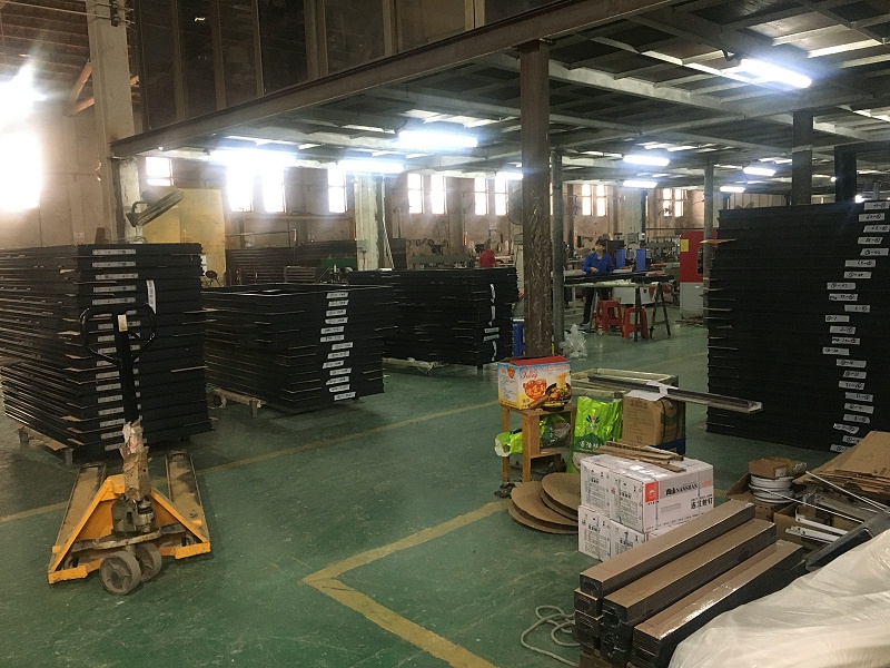 老公非要購買這家門窗廠的鋁合金門窗，看到實物我閉嘴了！