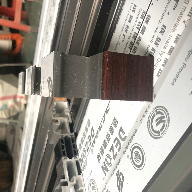 太驚艷！這些顏值與實力并存的樓上樓鋁木門窗，真讓人心動！