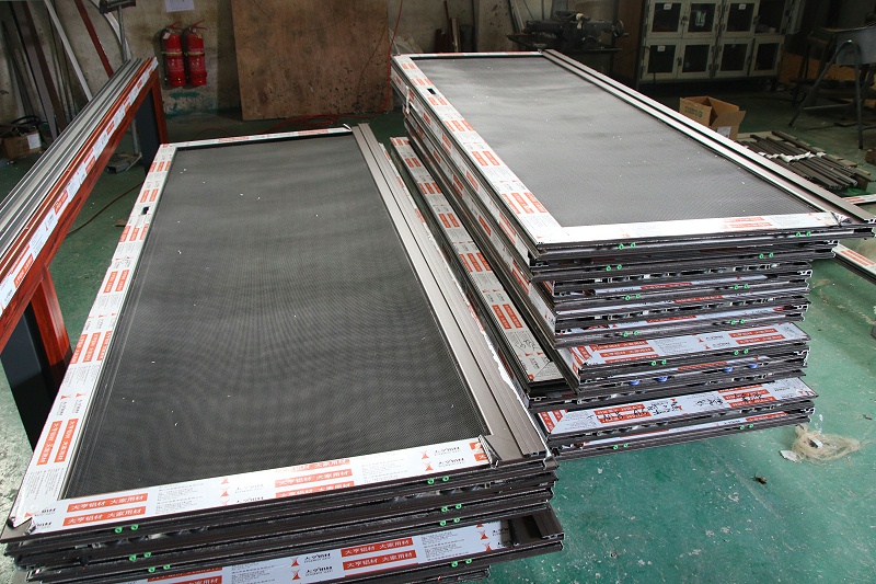 天氣又降溫了，搶購(gòu)高端保溫鋁合金門(mén)窗的你還好嗎？