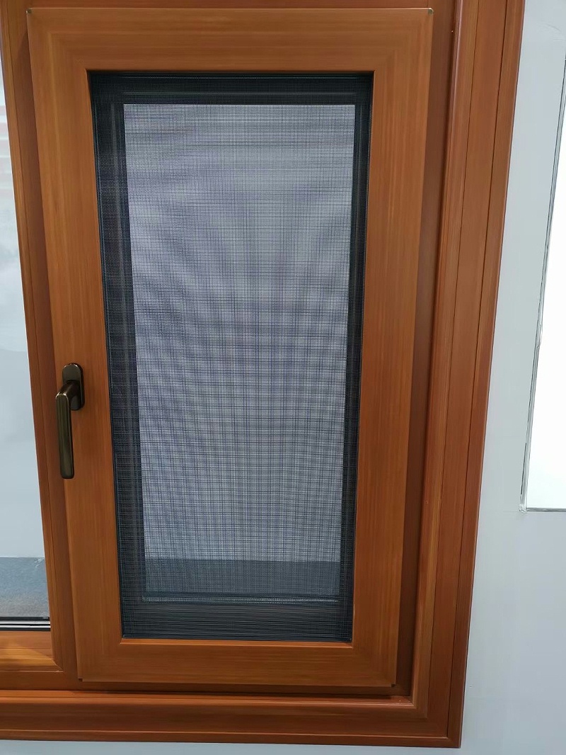 鋁合金門(mén)窗怎么選？什么樣的更好用？我家換了三次門(mén)窗，可以說(shuō)一說(shuō)感受！