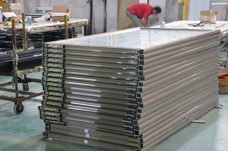 如何選好佛山鋁合金門窗品牌？樓上樓高端門窗