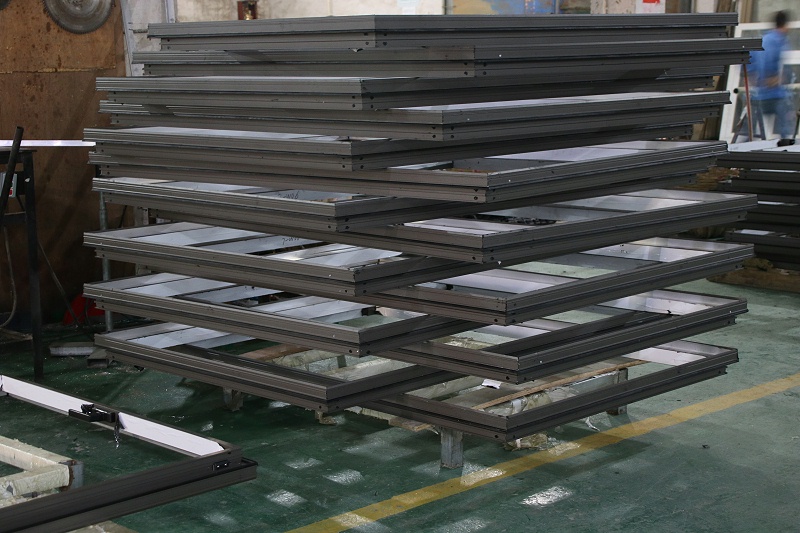 來看看樓上樓高端門窗的行業(yè)標(biāo)準(zhǔn)，別再使用“差不多”的鋁合金門窗啦！