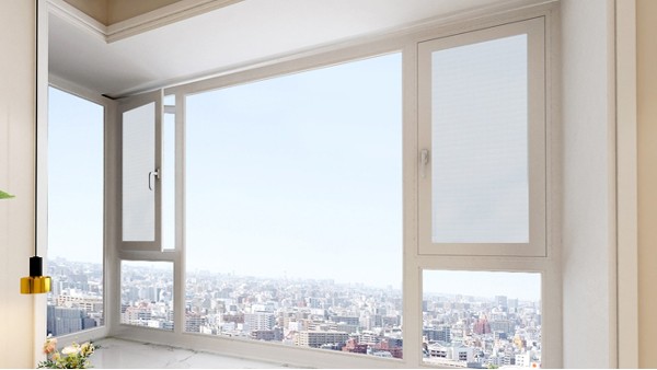 多雨季節(jié)，選擇樓上樓高端門窗，建筑不需“潮流”！