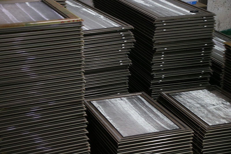 高檔鋁合金門窗的定制設(shè)計，原來大有講究！【樓上樓門窗】